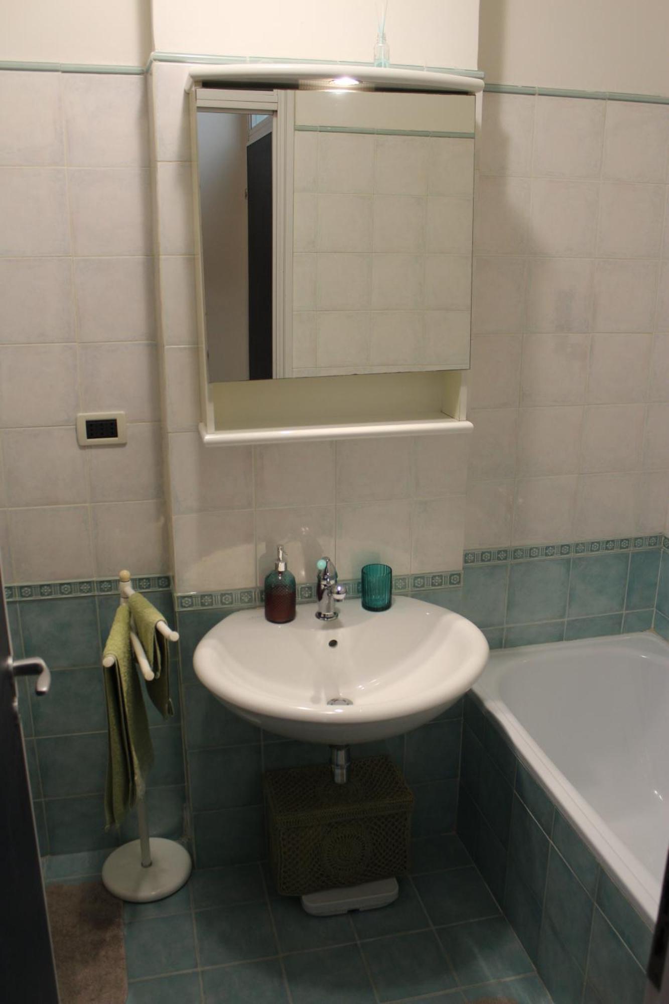 Apartamento Casa Mira - Ampio, Fully Equipped E Zona Tranquilla Trieste Exterior foto